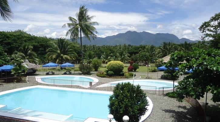 Gazebo Pools And Restaurant Hotel Cabadbaran Екстериор снимка