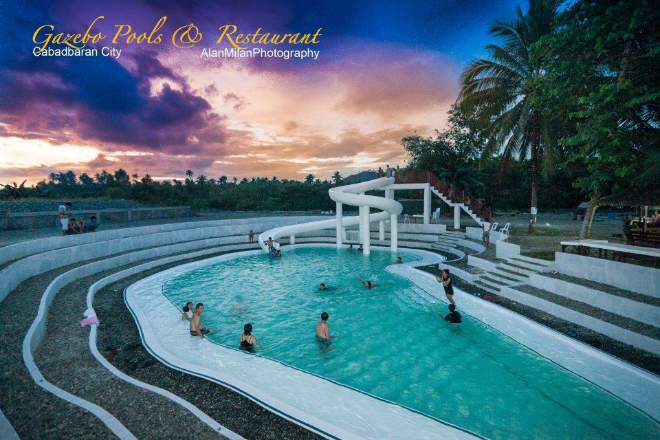 Gazebo Pools And Restaurant Hotel Cabadbaran Екстериор снимка